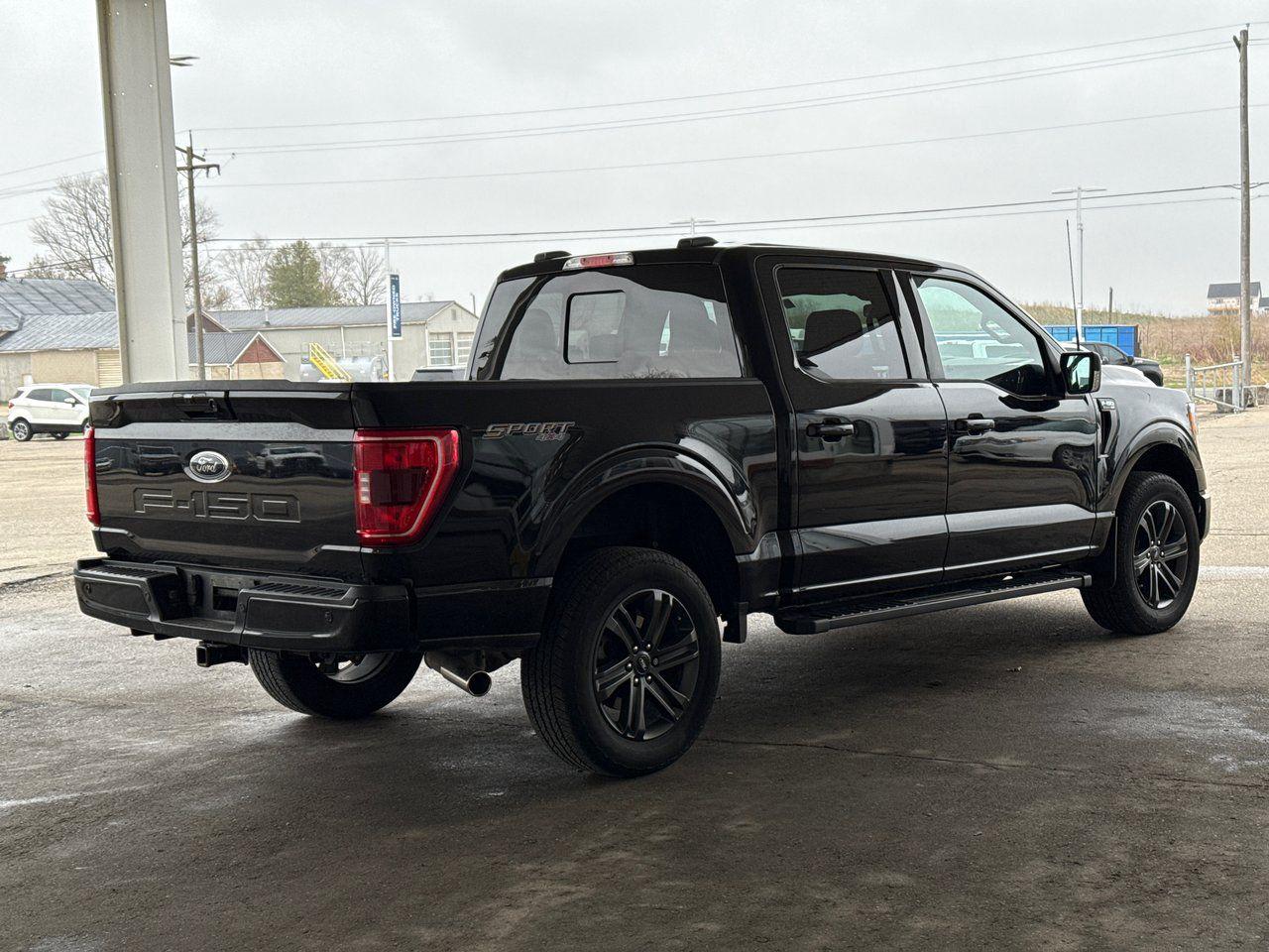 2023 Ford F-150 XLT - Photo #8