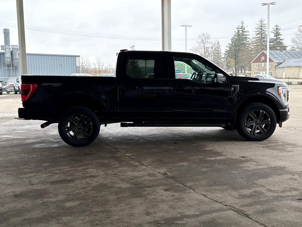 2023 Ford F-150 XLT - Photo #9