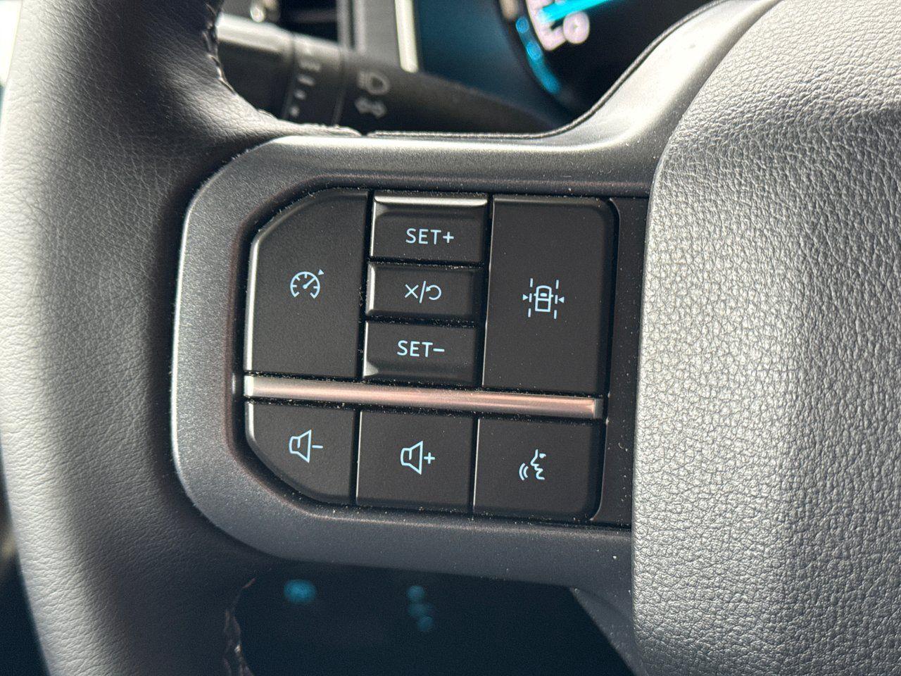 2023 Ford F-150 XLT - Photo #20
