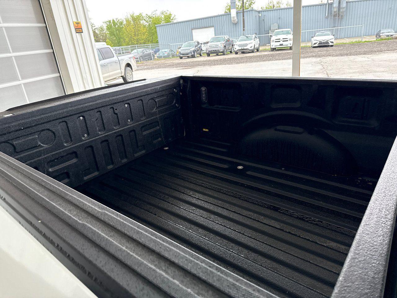 2022 Ford F-150 XLT - Photo #21