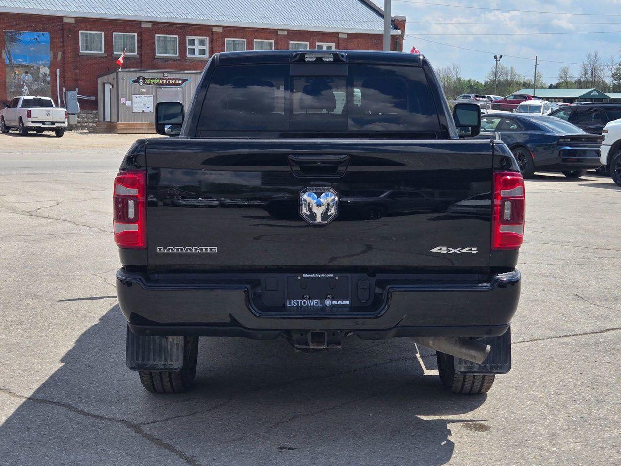 2024 RAM 2500 Laramie - Photo #6