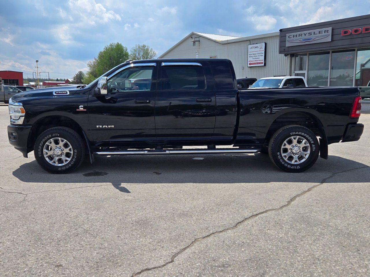 2024 RAM 2500 Laramie - Photo #8