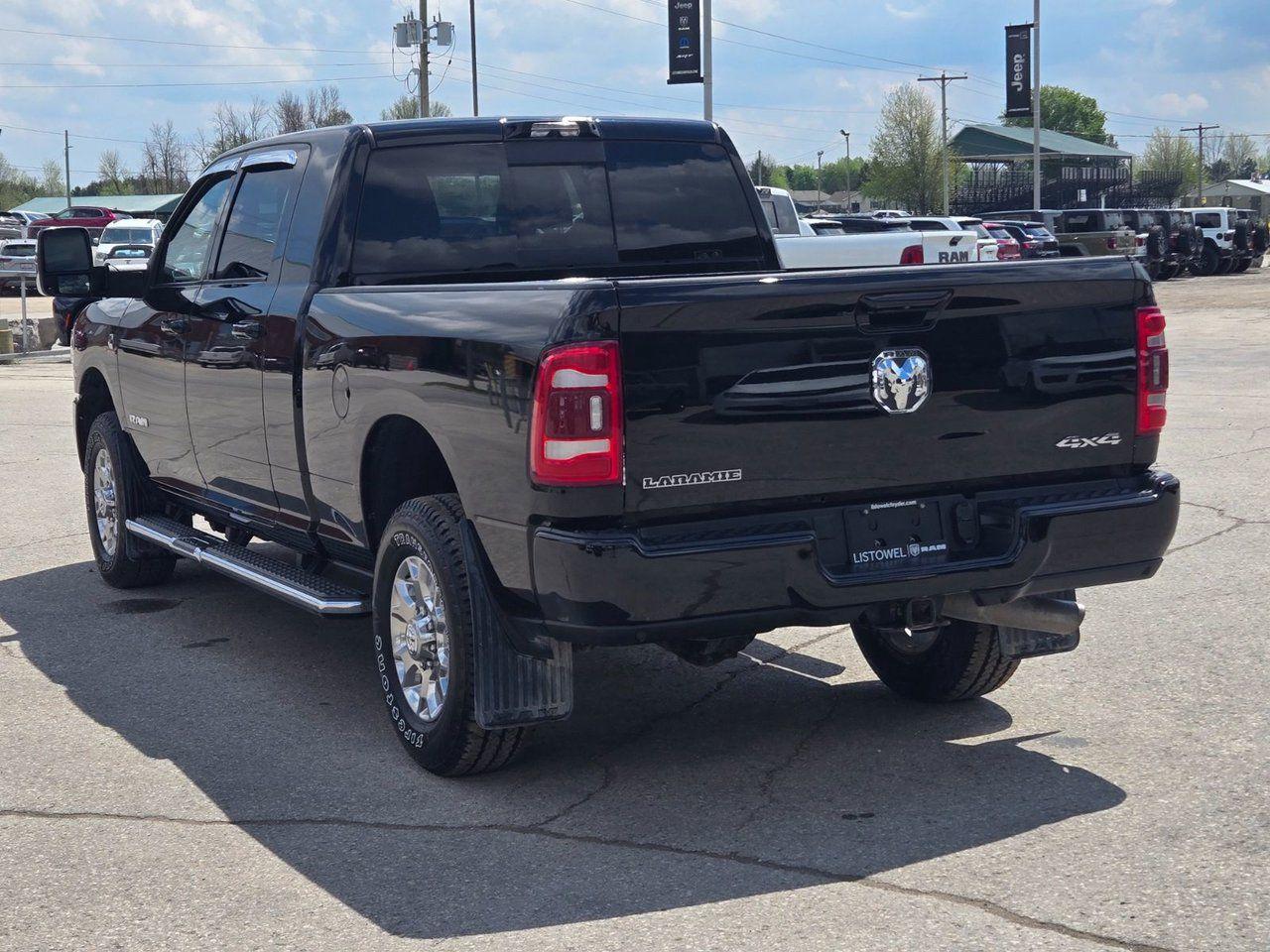 2024 RAM 2500 Laramie - Photo #7