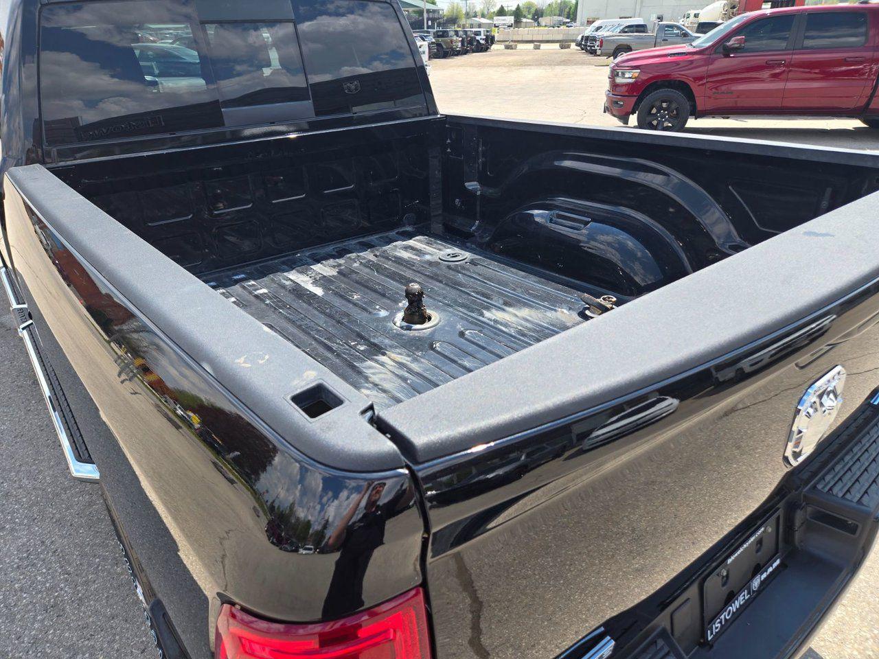 2024 RAM 2500 Laramie - Photo #11