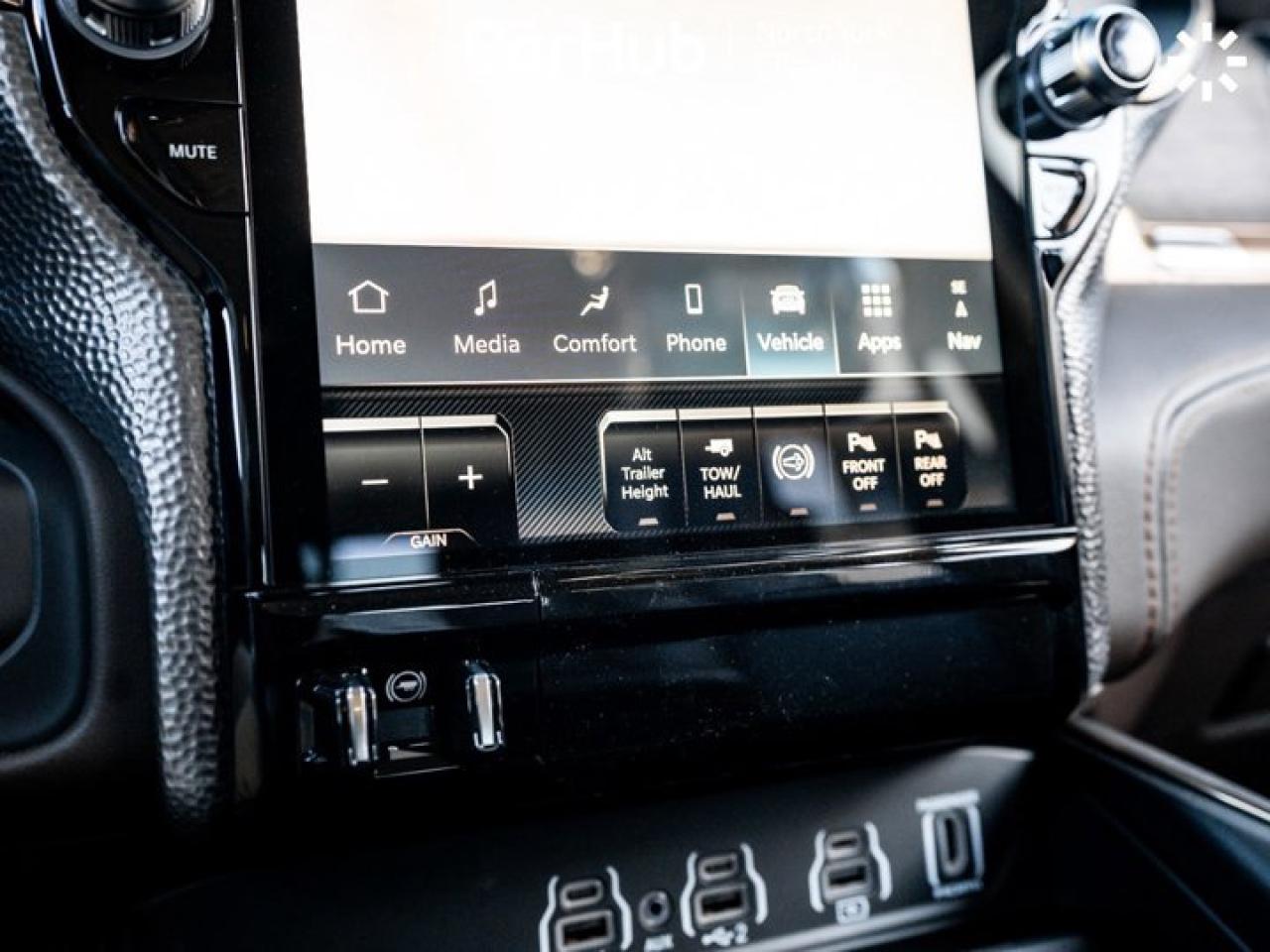 2025 RAM 2500 Limited 6'4'' Box Sunroof  Level 1 Equipment Group 5th Wheel & Gooseneck Towing Prep Group Photo