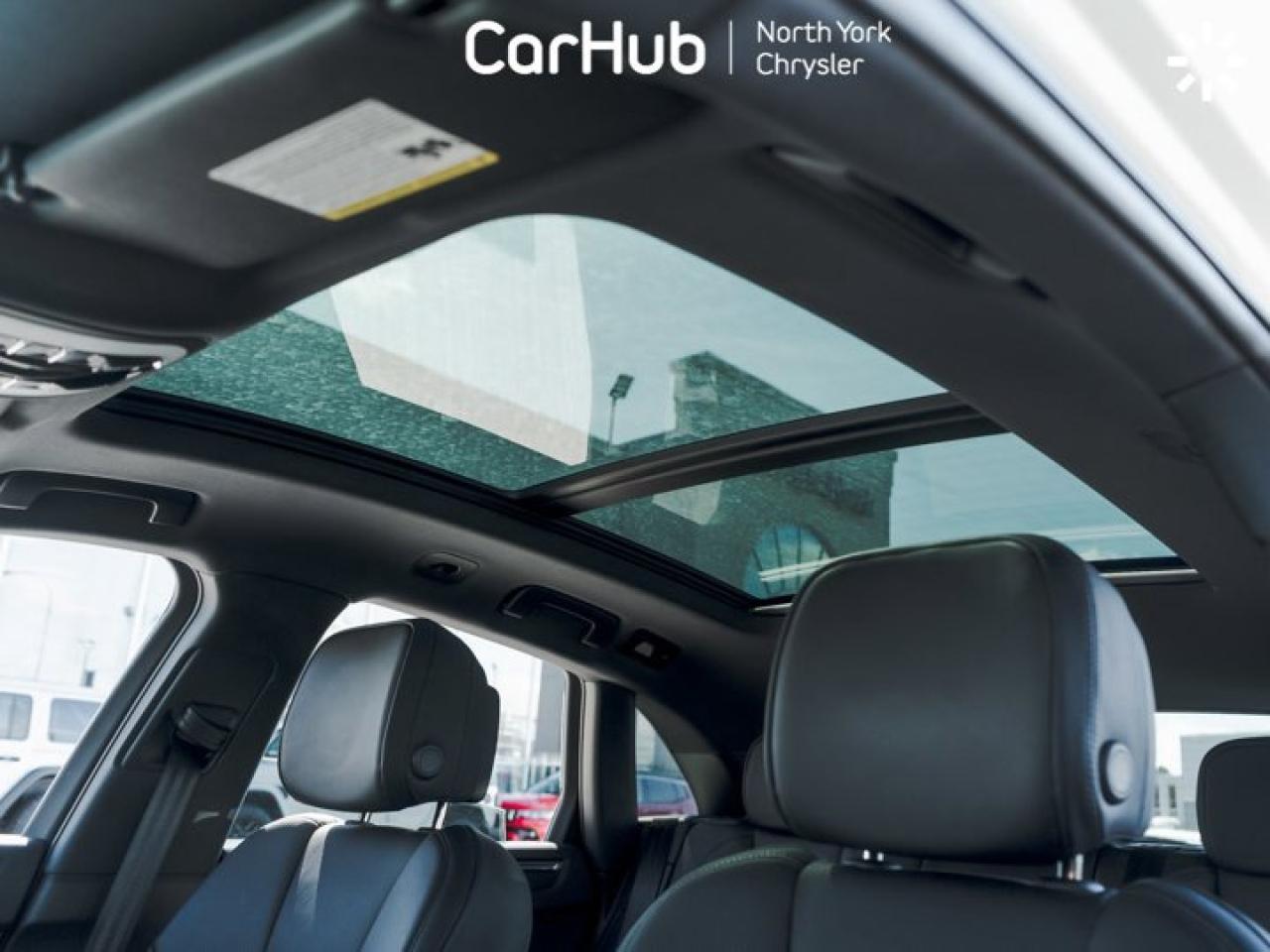 2025 Porsche Macan AWD Panoroof Heated Vented Seats Navi Backup Cam Photo2