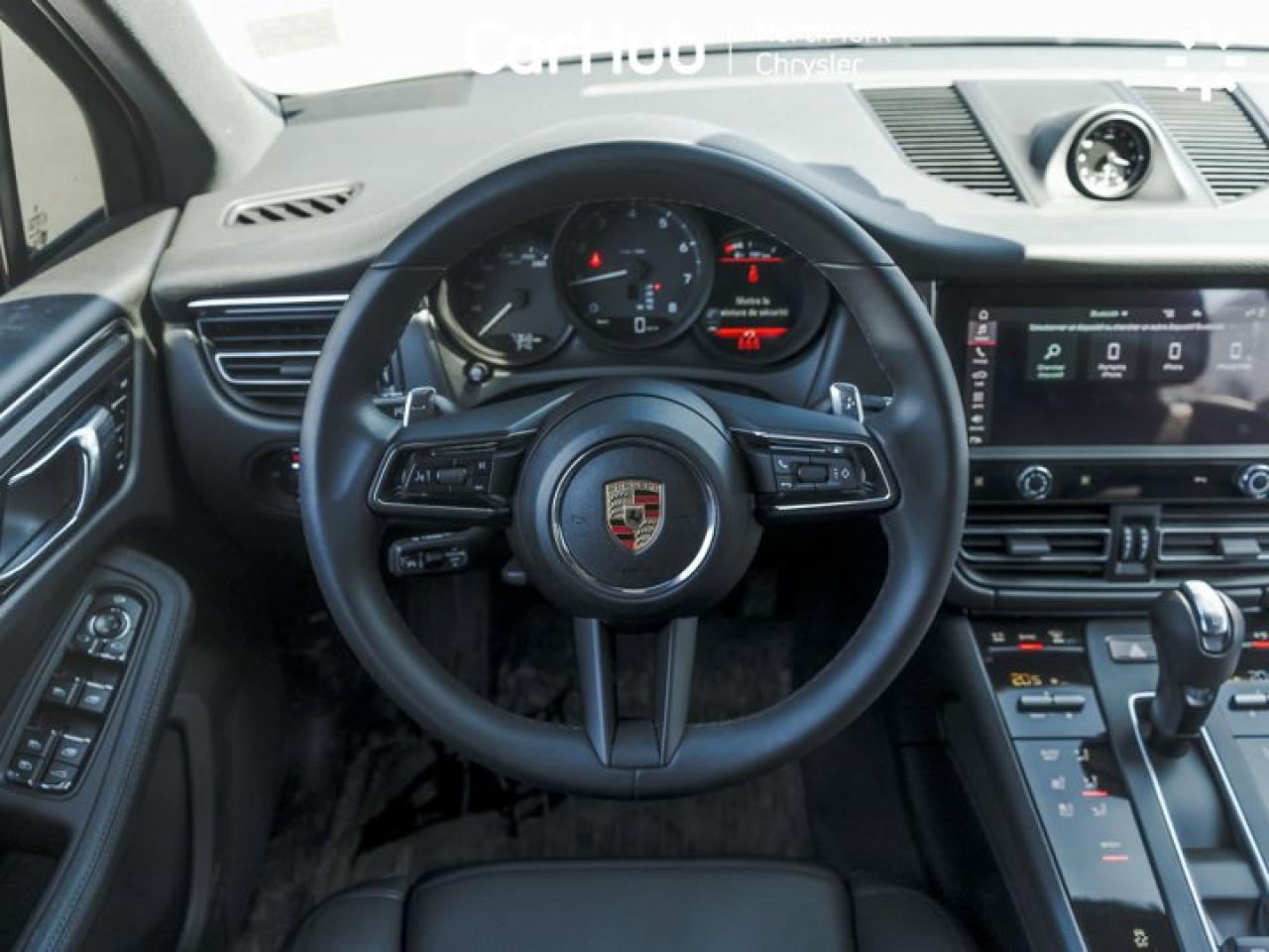 2025 Porsche Macan AWD Panoroof Heated Vented Seats Navi Backup Cam Photo