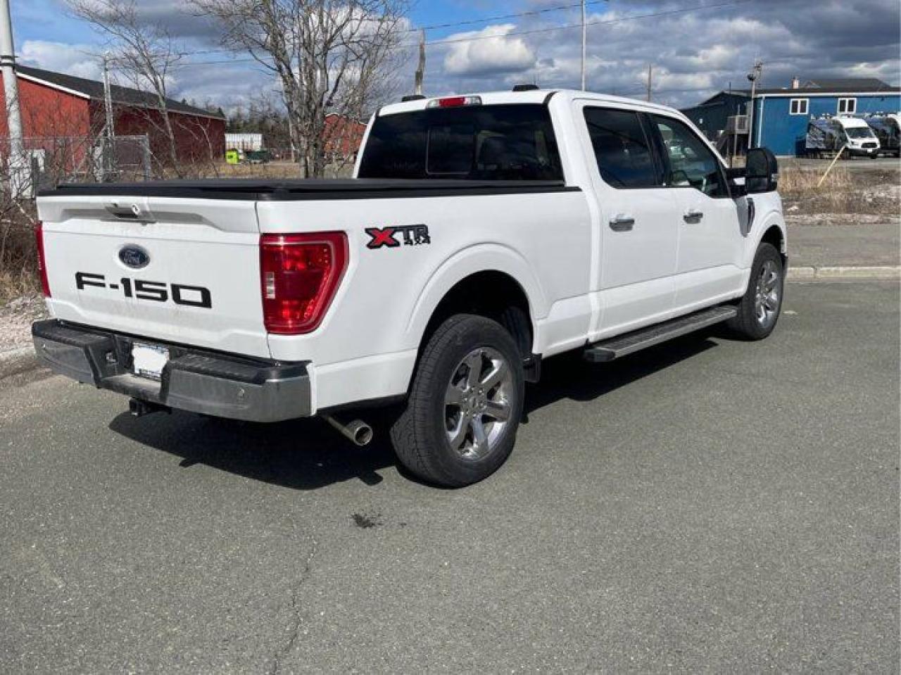 Used 2023 Ford F-150 XLT Crew 4X4 | 6.5' Box | 5.0L | 302A | Max Tow Pkg | Heated Bucket Seats | 3.73 Ratio | and More ! for sale in Guelph, ON