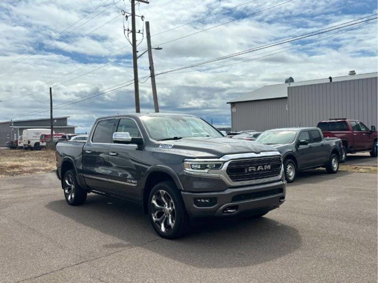 Used 2022 RAM 1500 Limited Crew | Pano Roof | Leather | Trailer Brake Control | 22