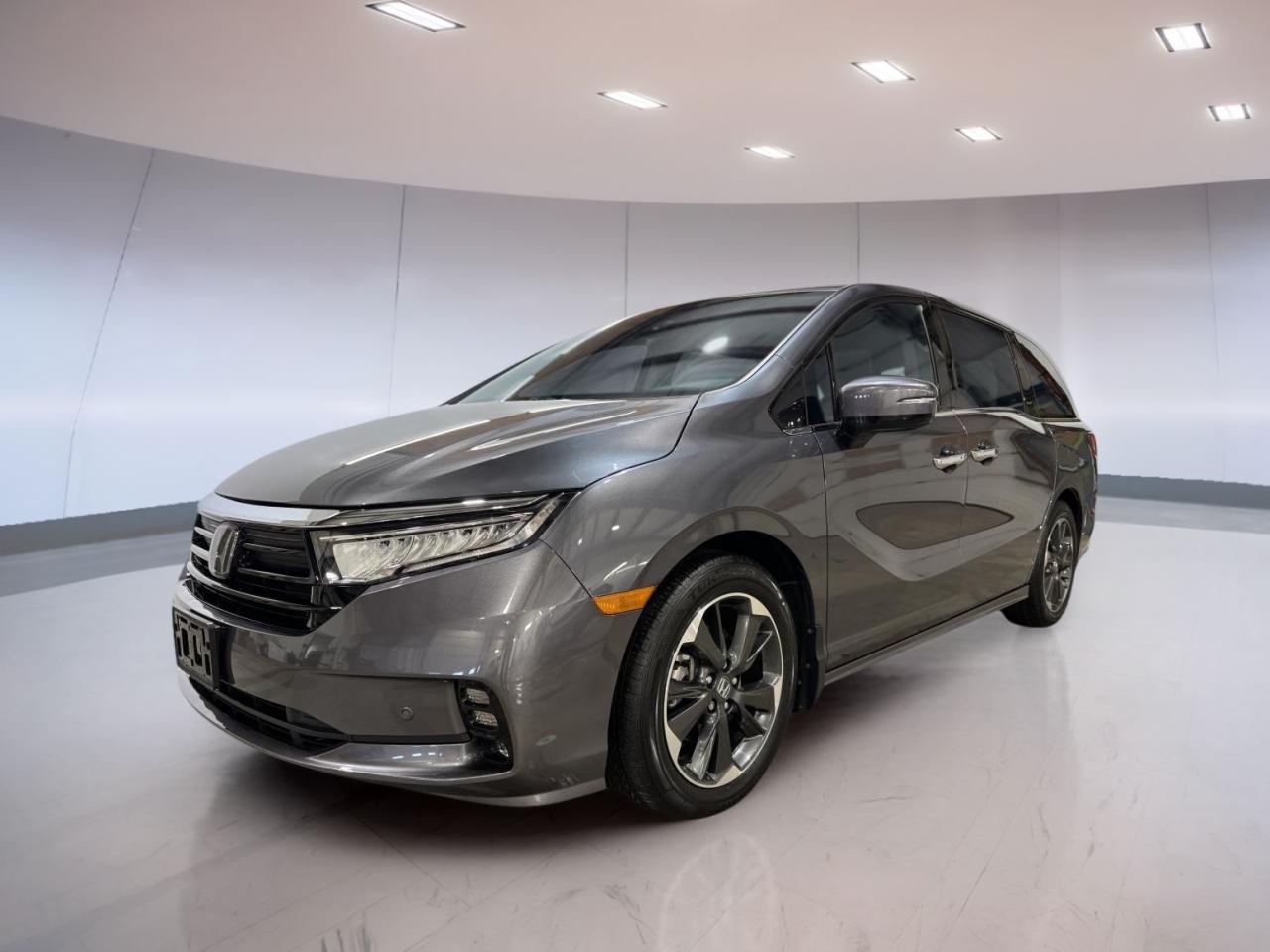 Used 2024 Honda Odyssey Touring for sale in Moose Jaw, SK