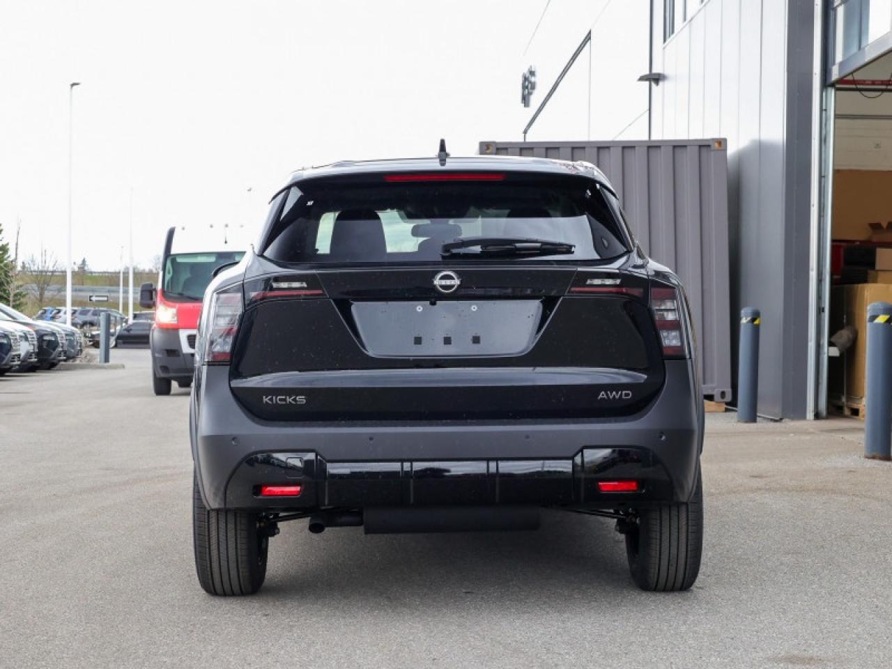 2025 Nissan Kicks SV  - Heated Seats - Low Mileage Photo2