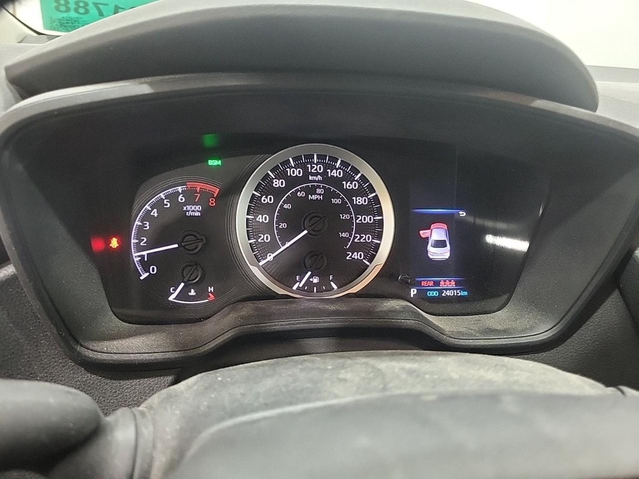 2020 Toyota Corolla LE - Photo #3