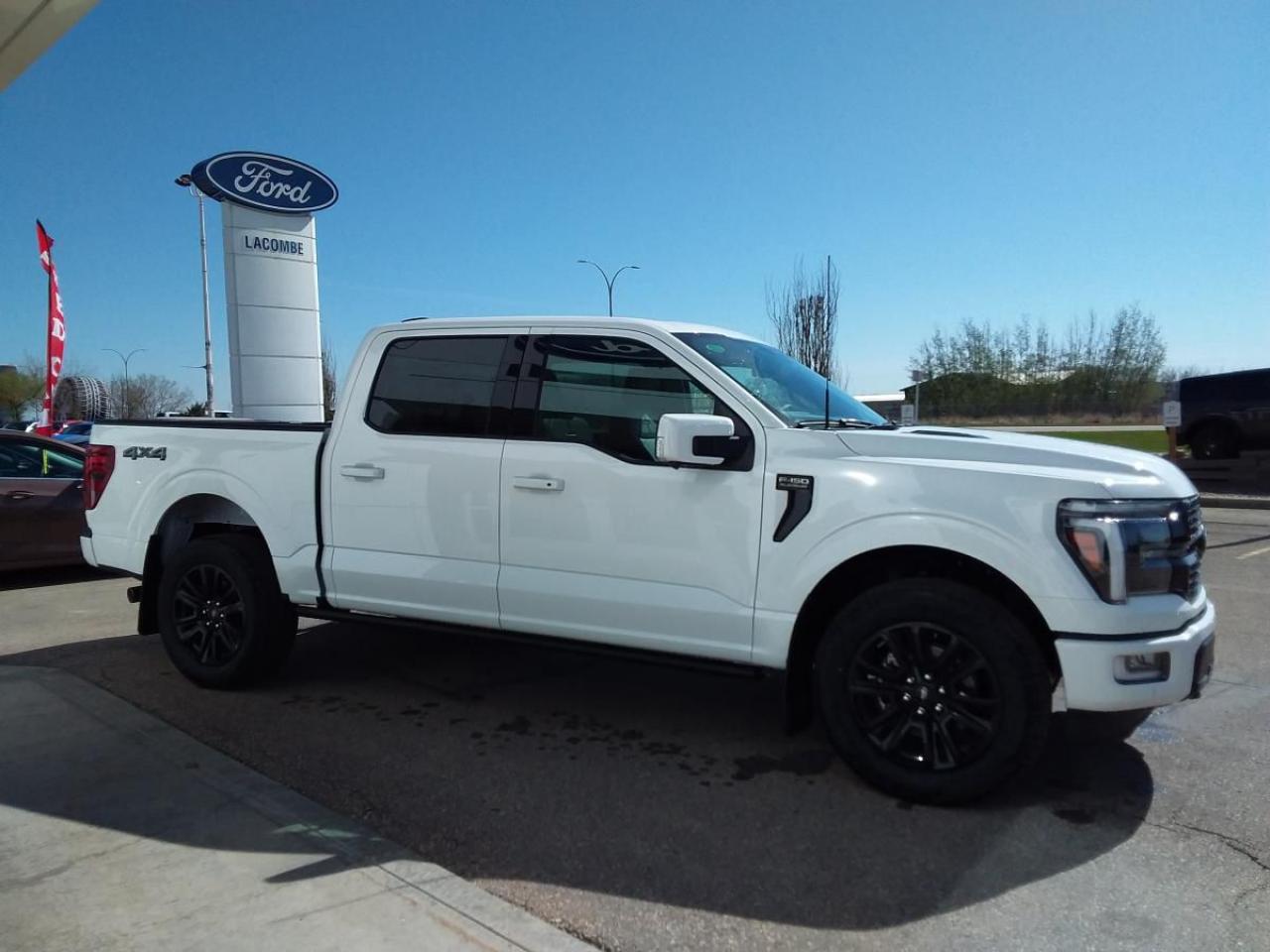 New 2025 Ford F-150 PLATINUM for sale in Lacombe, AB