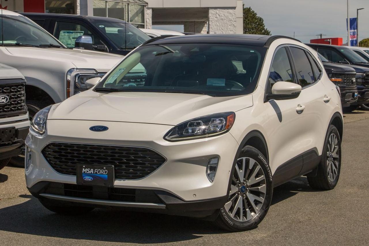 Used 2020 Ford Escape Titanium Hybrid for sale in Abbotsford, BC