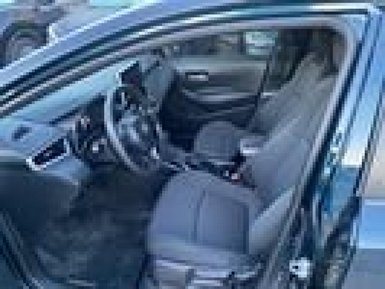 2021 Toyota Corolla Hatchback - Photo #5