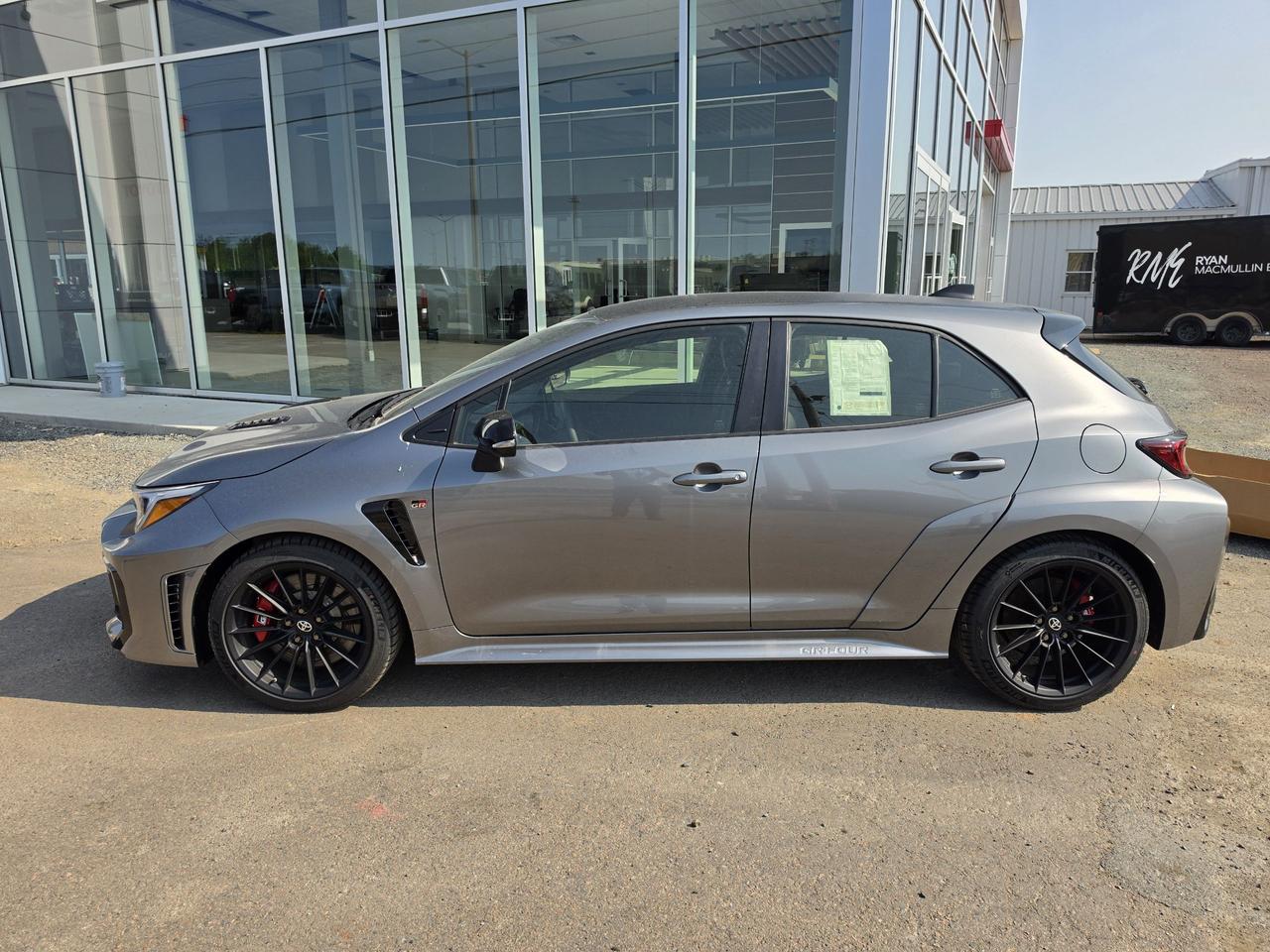 2025 Toyota GR Corolla PREMIUM MT - PREMIUM COLOUR Photo1