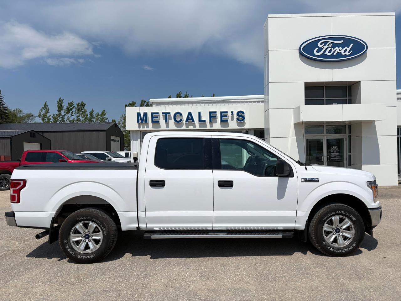 2020 Ford F-150 XLT CREW CAB 145" Photo0