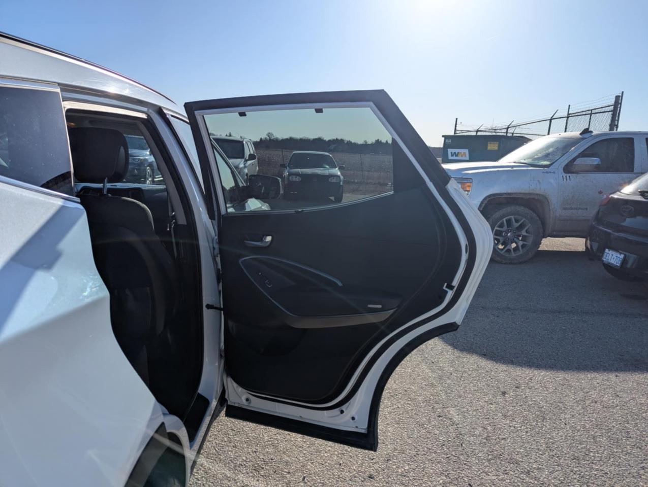 2017 Hyundai Santa Fe Sport FWD 4dr 2.4L - Photo #18