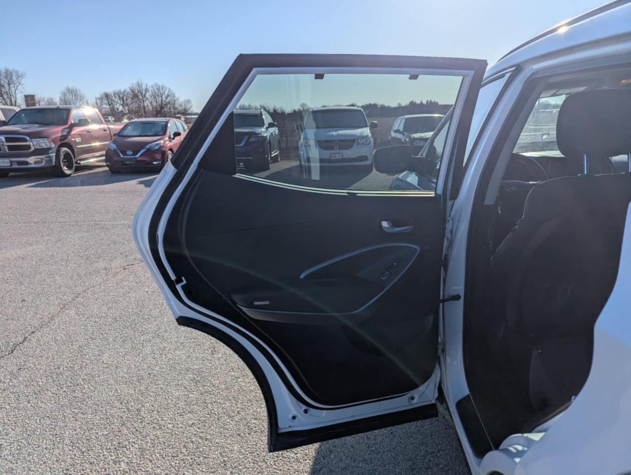 2017 Hyundai Santa Fe Sport FWD 4dr 2.4L - Photo #22