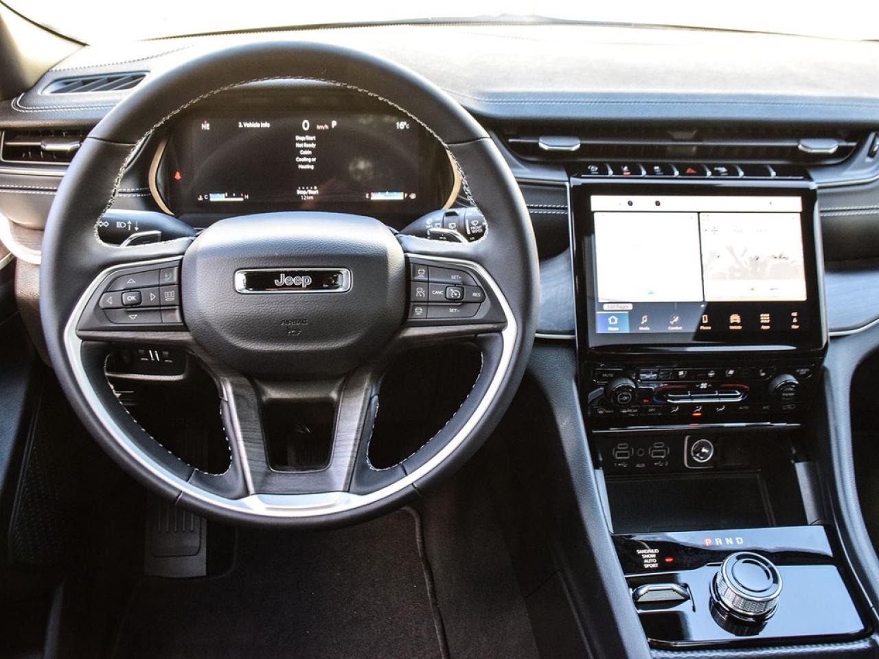 2025 Jeep Grand Cherokee Limited [LIMITED|HEATEDSTEERING|POWERLIFTHEATEDSECONDROW] Photo