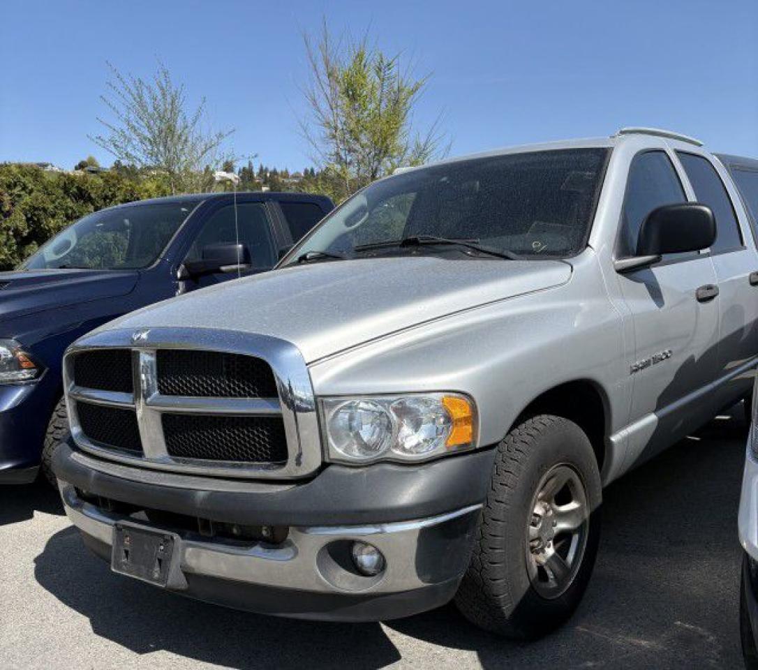 Used 2004 Dodge Ram 1500 ST AUTO, TOW PACKAGE, GREY INTERIOR, FABRIC SEATS, CANOPY!!!!! for sale in Kelowna, BC