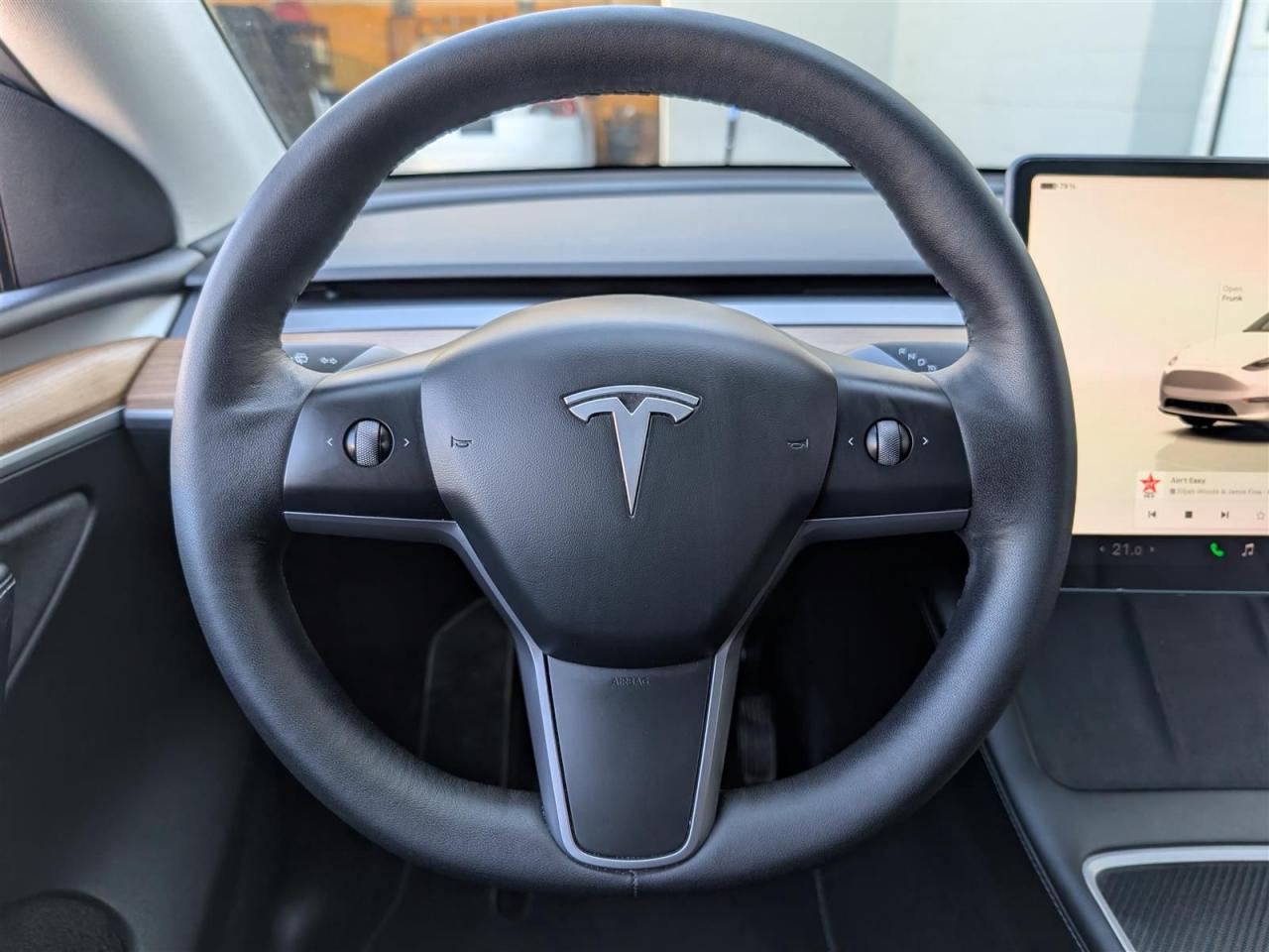 2023 Tesla Model Y LONG RANGE AWD - DUAL MOTOR