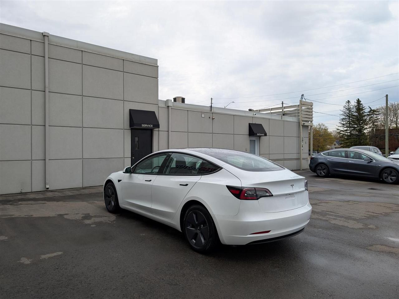 2022 Tesla Model 3 STANDARD