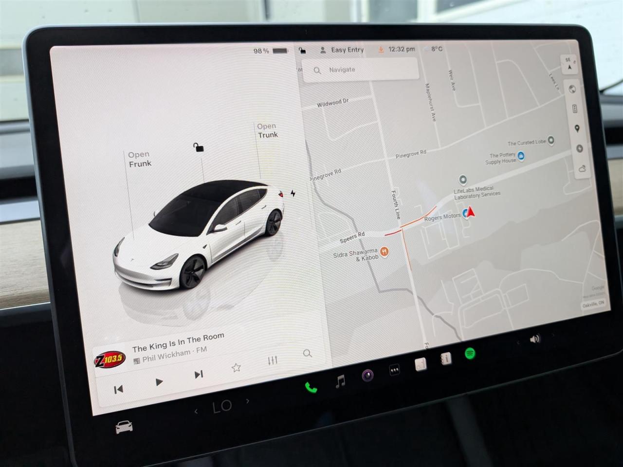 2022 Tesla Model 3 STANDARD