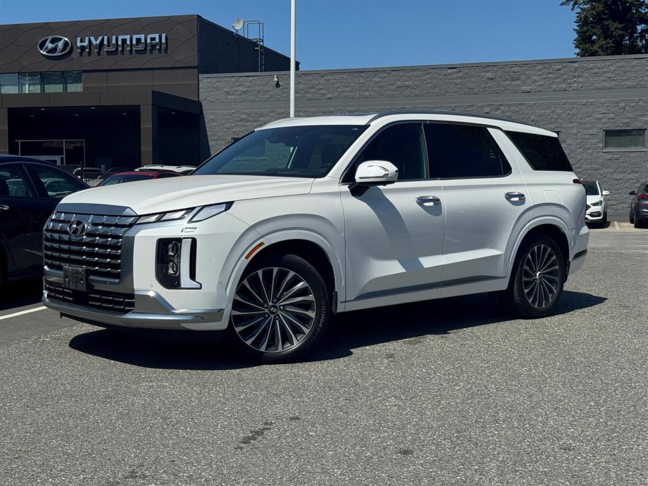 Used 2023 Hyundai PALISADE ULTIMATE for sale in Surrey, BC