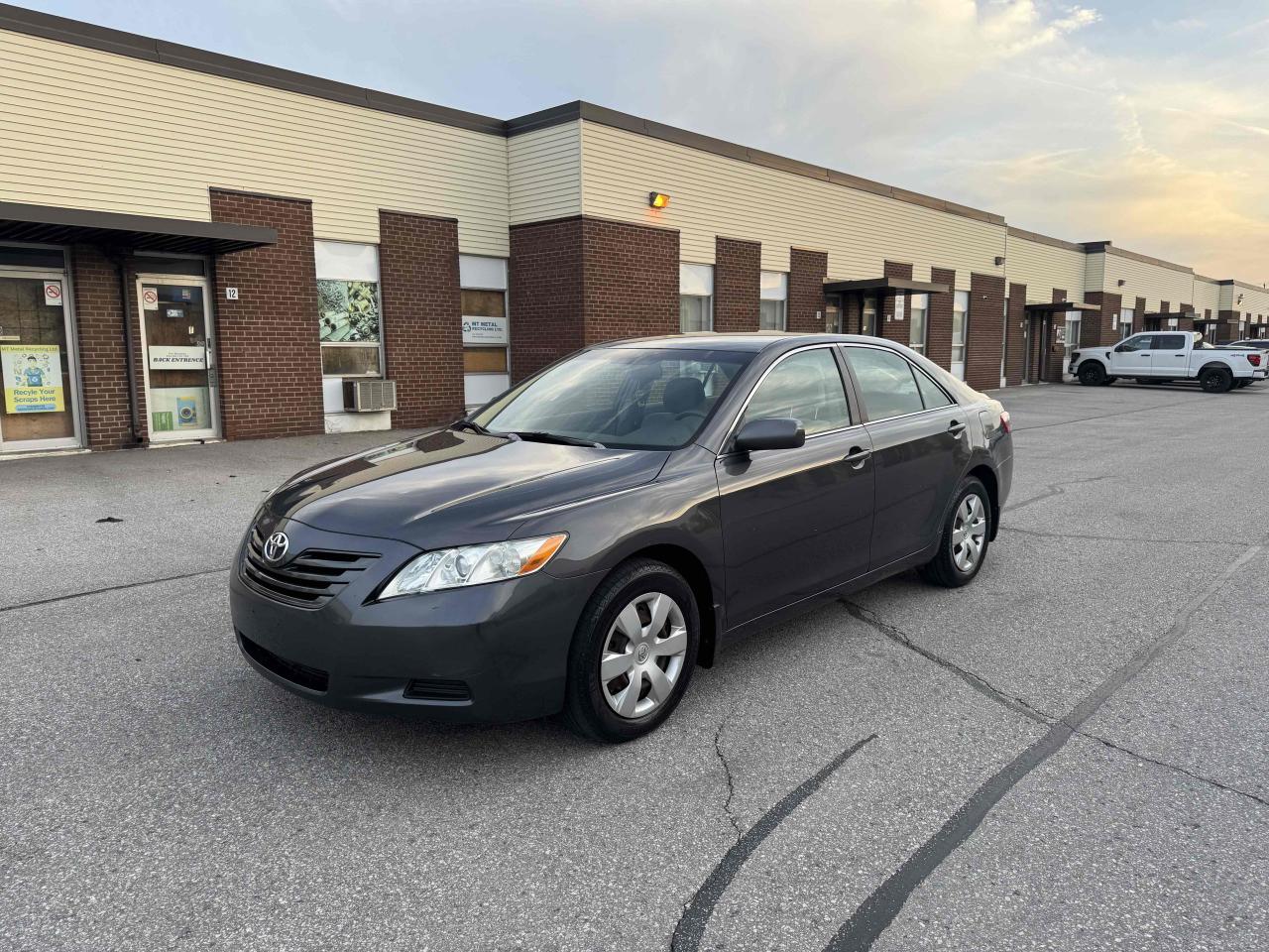 Used 2009 Toyota Camry LE for sale in Scarborough, ON
