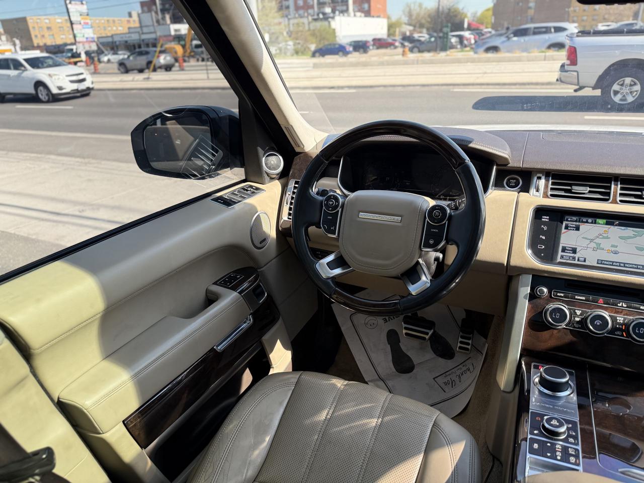 2015 Land Rover Range Rover SUPERCHARGED | MERIDIAN | LOADED - Photo #10