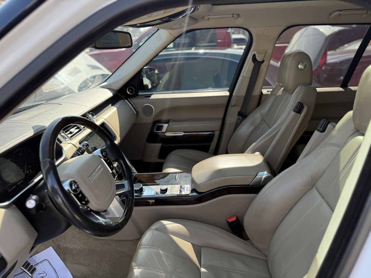 2015 Land Rover Range Rover SUPERCHARGED | MERIDIAN | LOADED - Photo #20