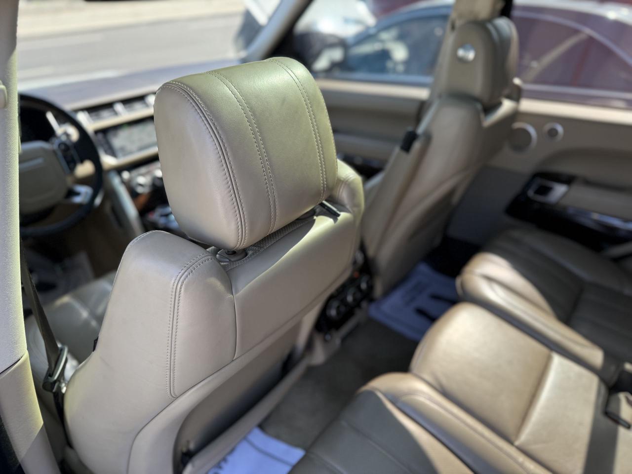 2015 Land Rover Range Rover SUPERCHARGED | MERIDIAN | LOADED - Photo #31
