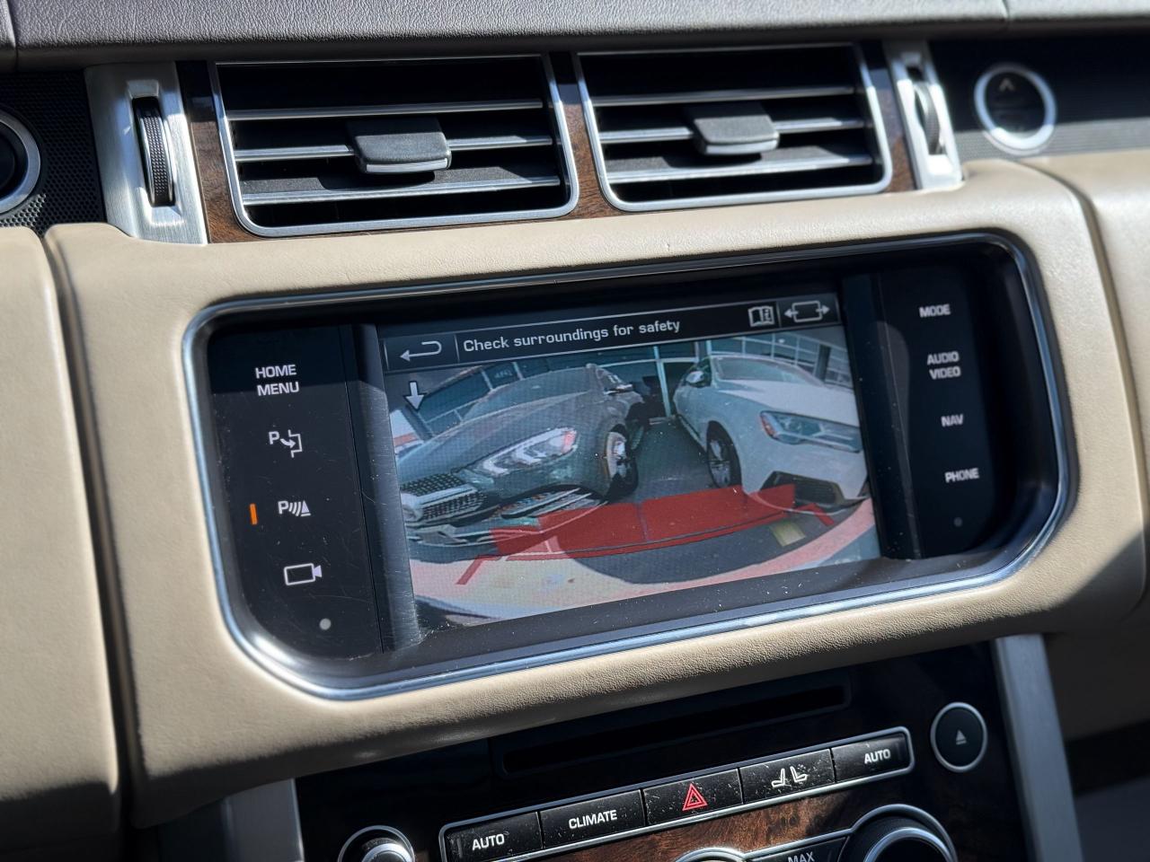 2015 Land Rover Range Rover SUPERCHARGED | MERIDIAN | LOADED - Photo #35