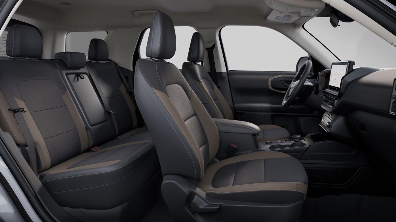 2025 Ford Bronco Sport  Photo5