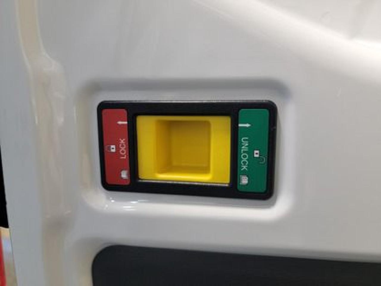 12481900