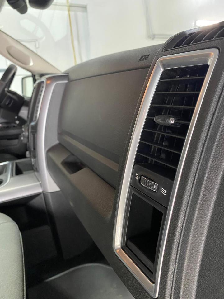 2022 RAM 1500 Classic SLT Photo