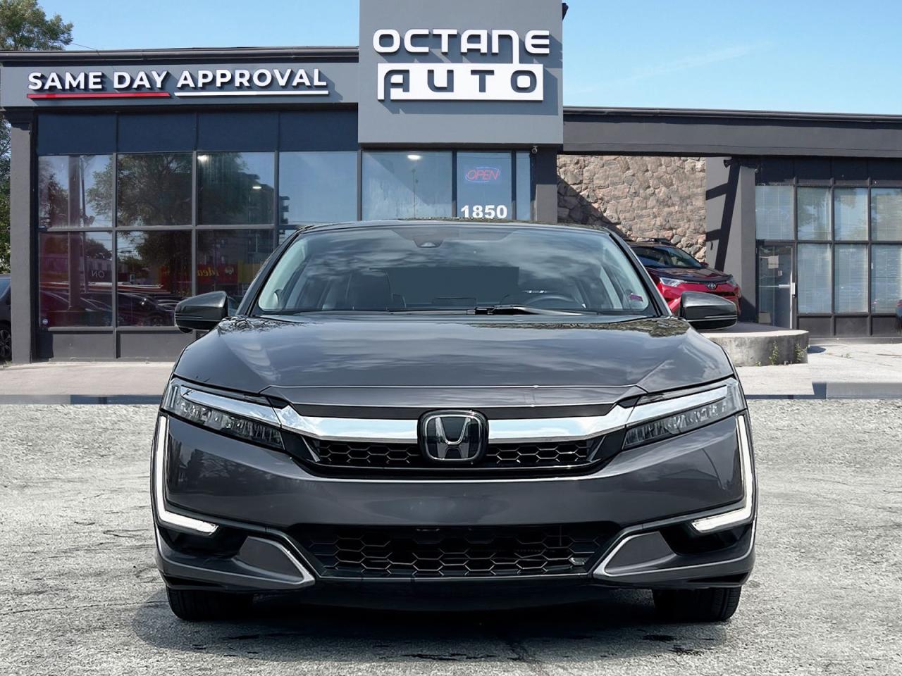 2019 Honda Clarity Plug-In Hybrid - Photo #2