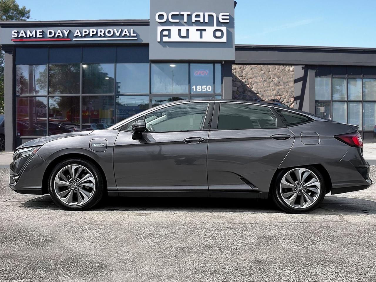 2019 Honda Clarity Plug-In Hybrid - Photo #3