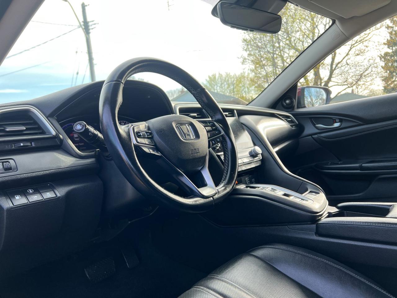 2019 Honda Insight Touring - Photo #9