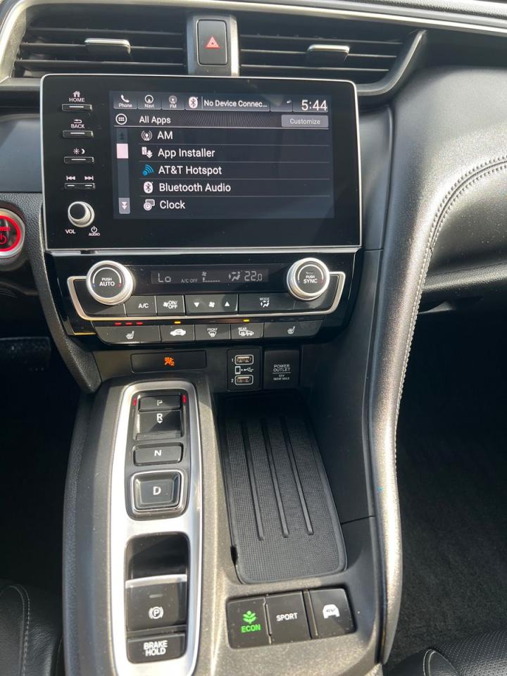 2019 Honda Insight Touring - Photo #12