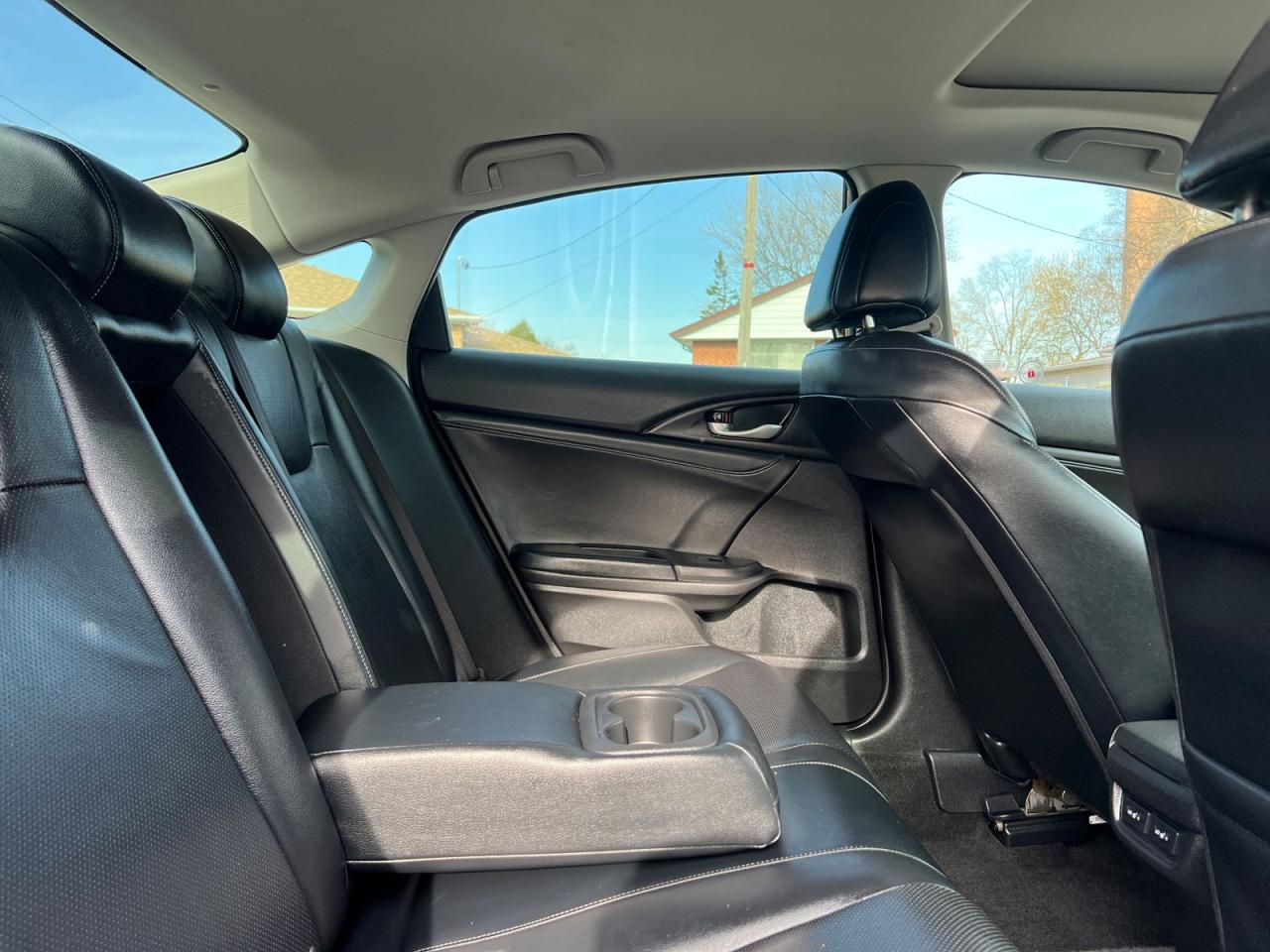 2019 Honda Insight Touring - Photo #16