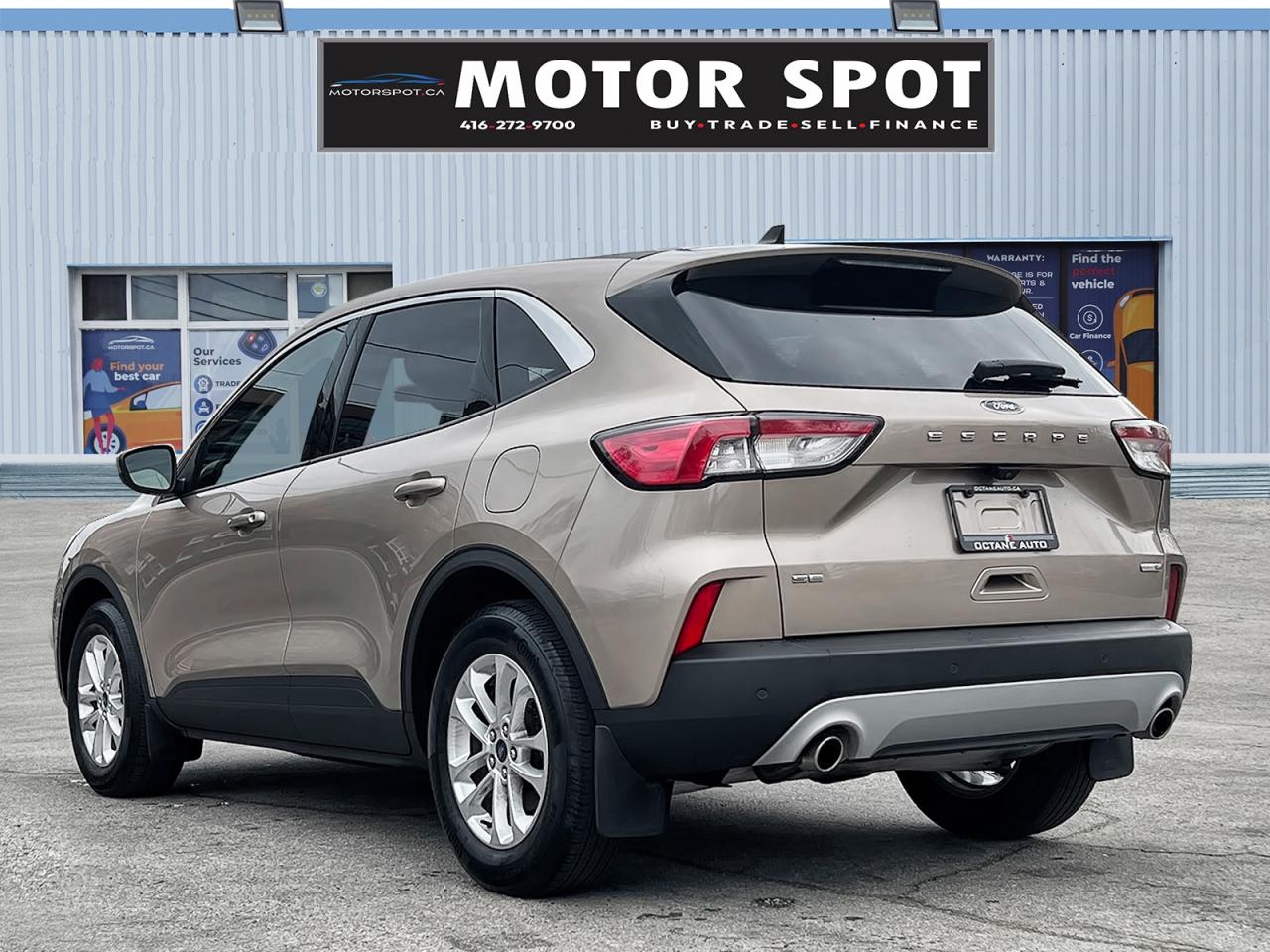 2020 Ford Escape SE AWD - Photo #4