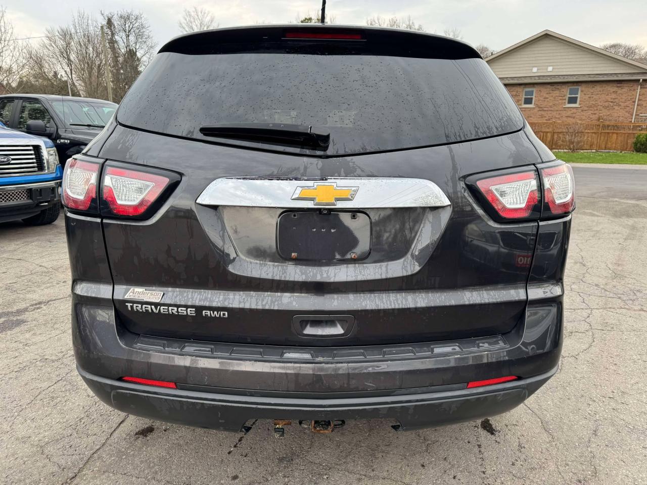 2017 Chevrolet Traverse LS - Photo #6