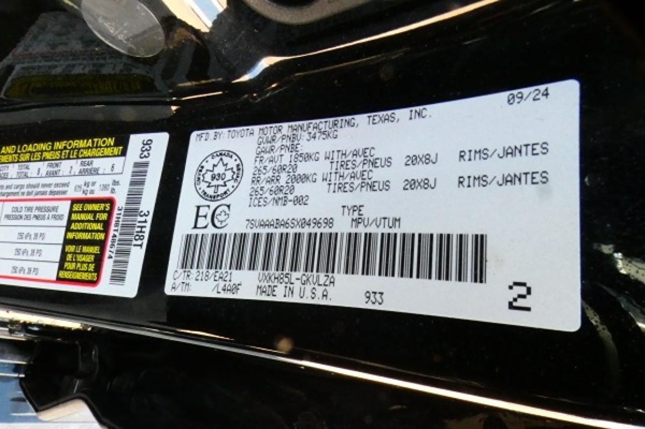 2025 Toyota Sequoia Limited w/H&C L, pano S/R, NAV, BUC - Photo #24