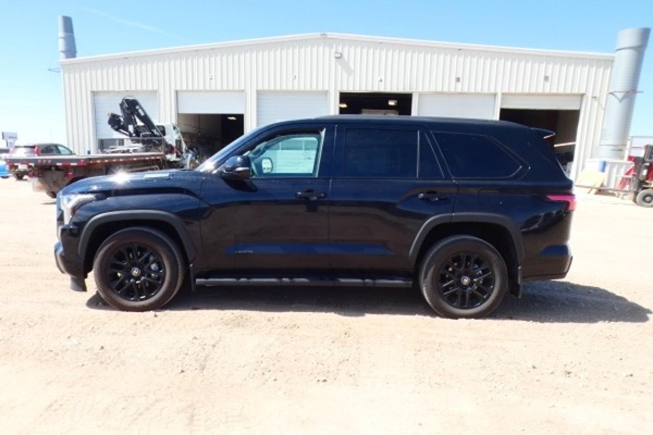 2025 Toyota Sequoia Limited w/H&C L, pano S/R, NAV, BUC