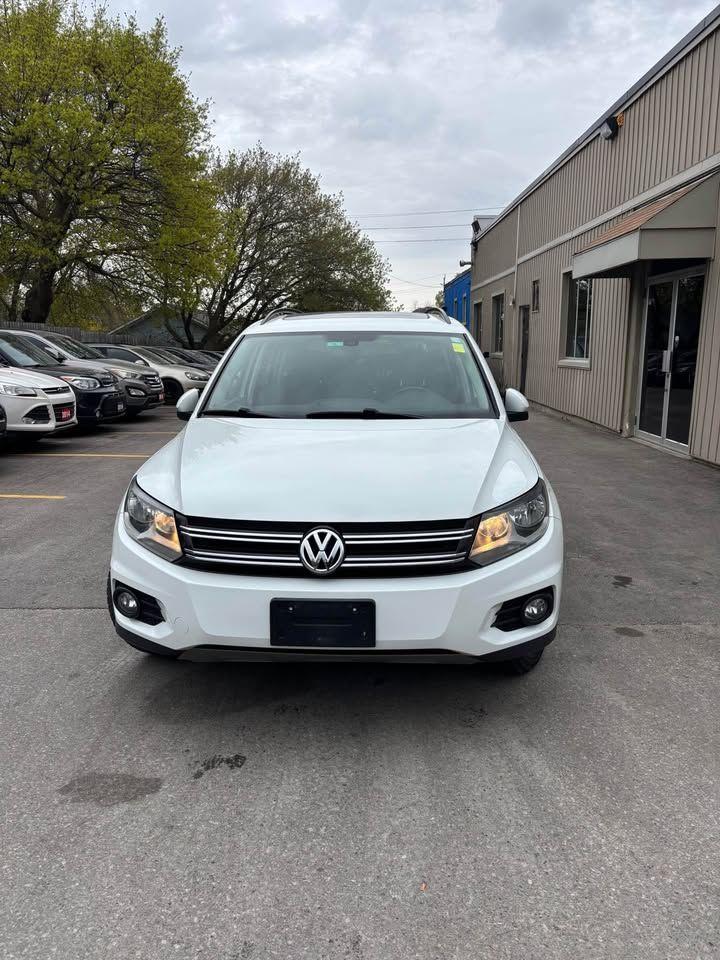 2015 Volkswagen Tiguan  - Photo #3