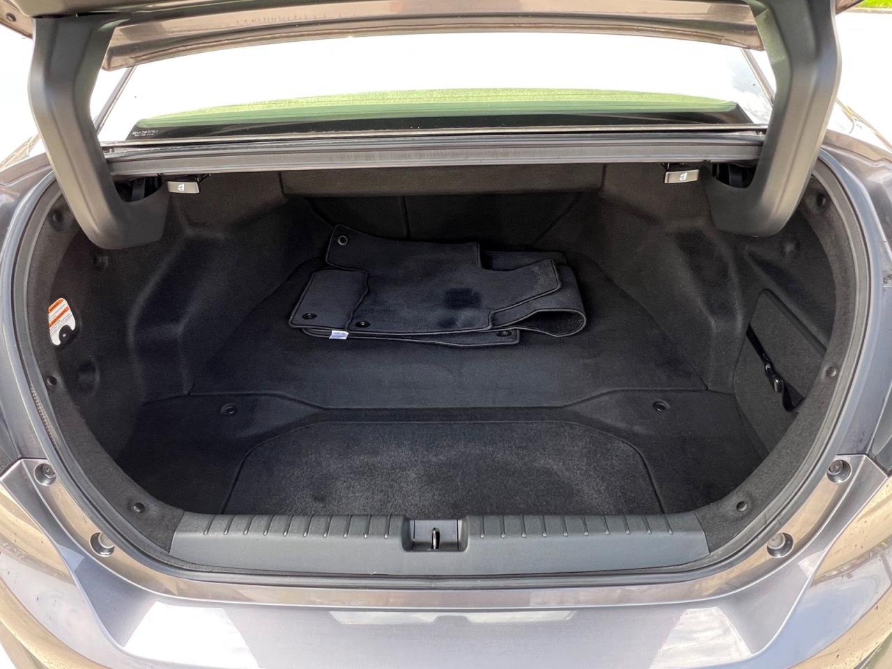2019 Honda Clarity Plug-In Hybrid Sedan - Photo #4