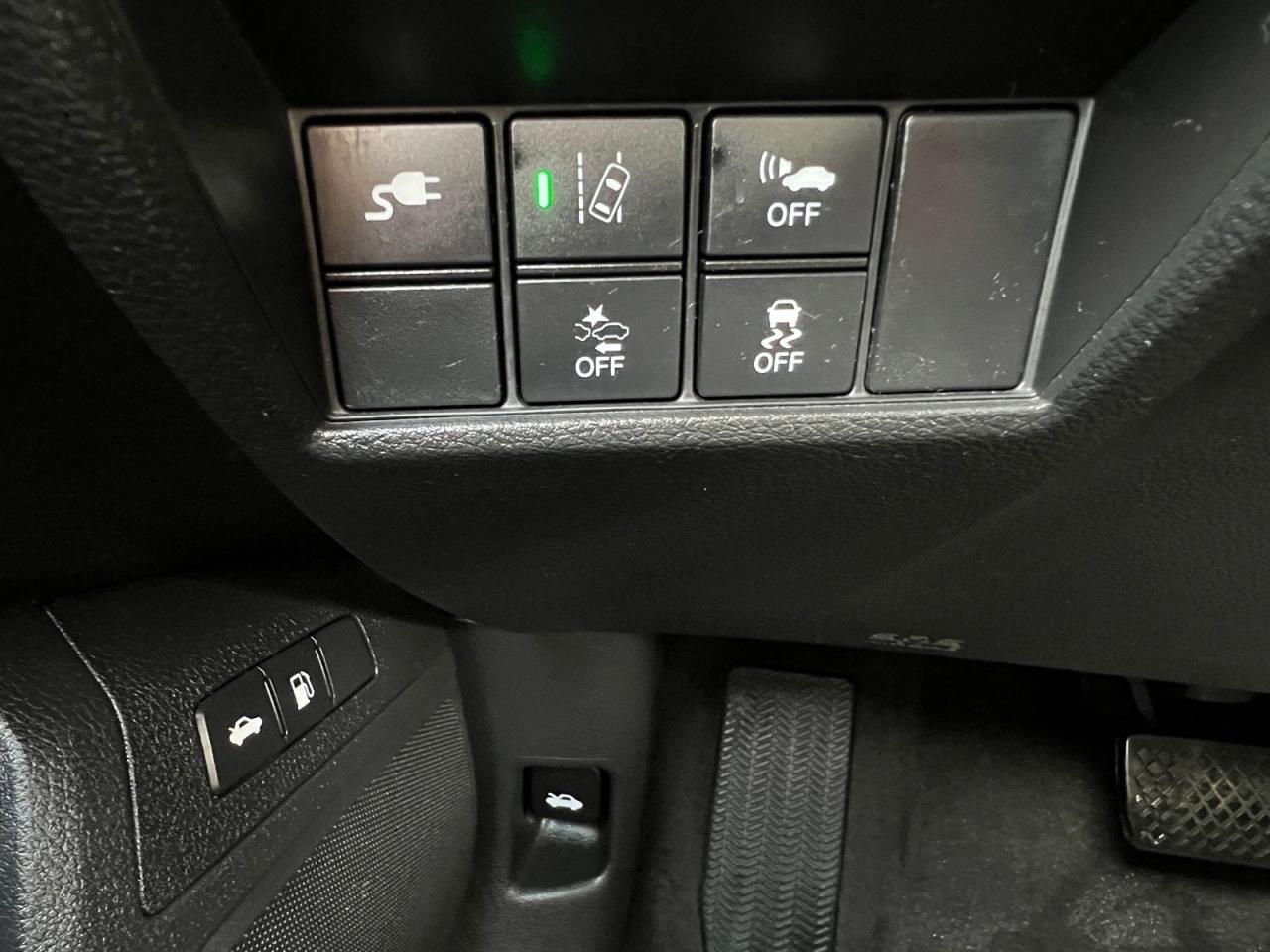2019 Honda Clarity Plug-In Hybrid Sedan - Photo #16