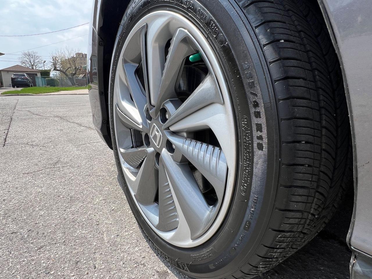 2019 Honda Clarity Plug-In Hybrid Sedan - Photo #24